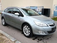 Gebraucht Opel Astra 140 PS (102 kW) 2012 Silber Kombi