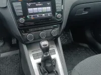 Gebraucht Skoda Octavia Ambition 105 PS (77 kW) 2015 Grau Kombi
