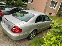 Gebraucht Mercedes E280 177 PS (130 kW) 2004 Silber Limousine