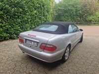 Gebraucht Mercedes CLK200 Avantgarde 163 PS (119 kW) 2000 Silber Cabrio