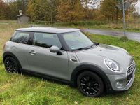 Usata Mini Cooper 102 CV (75 kW) 2019 Grigio Utilitaria
