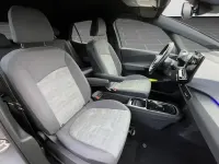 Gebraucht VW ID.3 Pro Performance 150 kW (204 PS) 2023 Mondsteingrau schwarz Kleinwagen