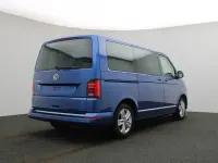 Gebraucht VW Caravelle Highline 150 PS (110 kW) 2021 Blau Van
