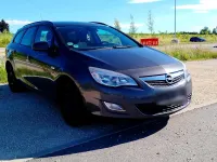 Gebraucht Opel Astra 101 PS (74 kW) 2011 Kombi