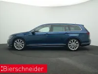 Gebraucht VW Passat R-line 200 PS (147 kW) 2022 Blau Kombi