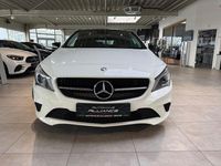 Gebraucht Mercedes CLA250 Shooting Brake 211 PS (155 kW) 2016 Weiß Kombi