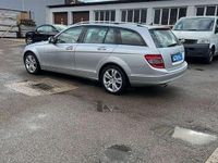 Gebraucht Mercedes C220 Avantgarde 170 PS (125 kW) 2008 Iridiumsilber  metalliclack Kombi