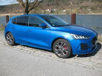Gebraucht Ford Focus ST-Line 125 PS (91 kW) 2023 Blau Limousine