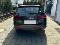 gebraucht VW Passat Variant 2.0 TDI SCR DSG BlueMotion Highline