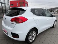 Gebraucht Kia Ceed DREAM-TEAM Edition 135 PS (99 kW) 2015 Weiß Kleinwagen