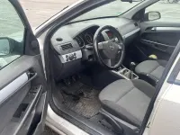 Gebraucht Opel Astra 120 PS (88 kW) 2006 Silber Kombi