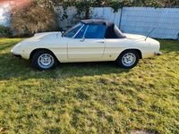 Gebraucht Alfa Romeo Spider 103 PS (75 kW) 1978 Beige Cabrio