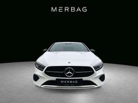 Gebraucht Mercedes A220 190 PS (139 kW) 2023 Unilack polarweiß Limousine