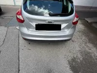 Gebraucht Ford Focus 105 PS (77 kW) 2012 Silber Kleinwagen