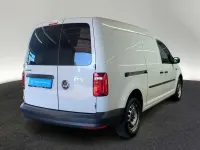 Gebraucht VW Caddy 131 PS (96 kW) 2021 Candyweiß Van / Kleinbus