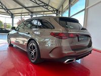 Gebraucht Mercedes E300 AMG 313 PS (230 kW) 2024 Braun Limousine