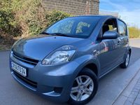gebraucht Daihatsu Sirion 1.3 Benzin 5 Türen Klima TÜV 03/2026