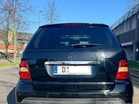 Gebraucht Mercedes ML320 224 PS (164 kW) 2006 SUV