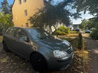 Gebraucht VW Golf V 75 PS (55 kW) 2005 Grün Kleinwagen
