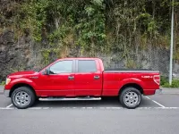 Gebraucht Ford V8 XLT 305 PS (224 kW) 2010 Rot SUV