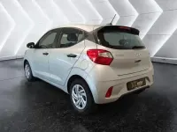 Gebraucht Hyundai i10 Pure 67 PS (49 kW) 2022 Silber Kleinwagen
