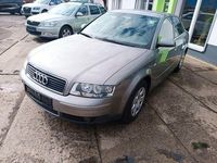 Gebraucht Audi A4 Comfort 131 PS (96 kW) 2002 Grau Limousine