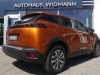 Gebraucht Peugeot e-2008 Active 100 kW (136 PS) 2022 Orange SUV
