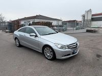 Gebraucht Mercedes E350 231 PS (169 kW) 2009 Silber Coupé