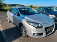 Gebraucht Renault Mégane GrandTour 106 PS (77 kW) 2010 Silber Kombi