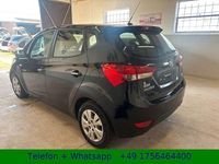 Gebraucht Hyundai ix20 Classic 90 PS (66 kW) 2013 Schwarz Kleinwagen