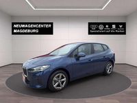 Gebraucht BMW 218 Active Tourer 150 PS (110 kW) 2024 Phytonicblau metallic Van / Kleinbus