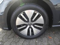 Gebraucht VW e-Golf 100 kW (136 PS) 2020 Kleinwagen