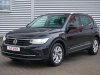 Gebraucht VW Tiguan Active 150 PS (110 kW) 2023 Schwarz SUV