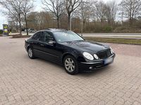 Gebraucht Mercedes E280 231 PS (169 kW) 2005 Schwarz Limousine