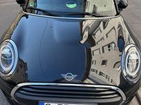 Second-hand Mini ONE 102 CP (75 kW) 2021 Negru Hatchback