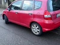 Gebraucht Honda Jazz 77 PS (56 kW) 2005 Rot Kleinwagen