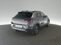 Second-hand VW T-Roc Goal 116 CP (85 kW) 2025 Gri SUV