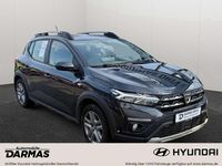 Gebraucht Dacia Sandero 101 PS (74 kW) 2022 Grau Limousine