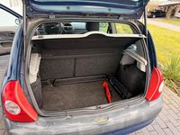 Gebraucht Renault Clio II 58 PS (42 kW) 2004 Blau Kleinwagen