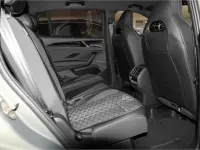 Neu VW Tayron R-line 150 PS (110 kW) 2026 Cipressinogrün metallic SUV