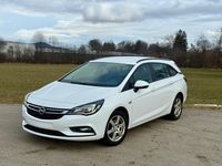 Gebraucht Opel Astra 95 PS (69 kW) 2016 Weiß Kombi