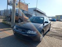 Gebraucht Audi A3 Ambiente 102 PS (75 kW) 2002 Blau Kleinwagen