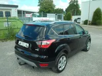 Gebraucht Ford Kuga Titanium 150 PS (110 kW) 2018 Schwarz SUV