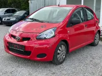 Gebraucht Toyota Aygo Basis 68 PS (50 kW) 2009 Rot Kleinwagen