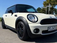 Second-hand Mini ONE 95 CP (69 kW) 2007 Alb Hatchback