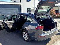 Gebraucht VW Golf VIII Life 110 PS (80 kW) 2022 Grau Kombi
