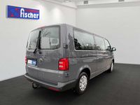 Gebraucht VW Transporter 102 PS (75 kW) 2018 Pure grey Van
