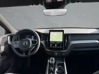 Neu Volvo XC60 Plus 310 PS (228 kW) 2026 Vapour grey SUV