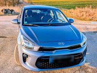 Gebraucht Kia Rio 84 PS (61 kW) 2017 Blau Kleinwagen