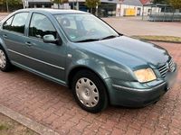 Gebraucht VW Bora 100 PS (73 kW) 2002 Grün Limousine
